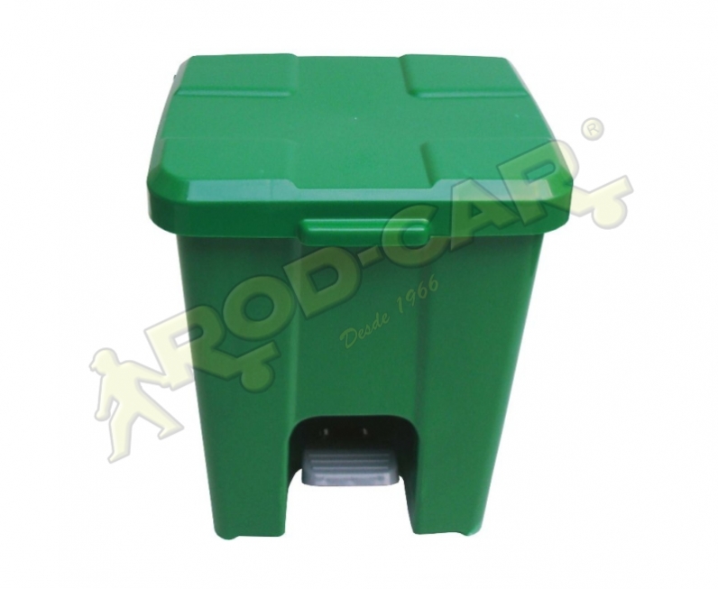 LIXEIRA COM PEDAL 15L CORES DIVERSAS