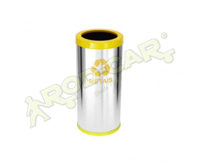 LIXEIRA COM ARO PINTADO 22L INOX
